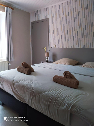 Bedroom, Au fil des champs, Namur