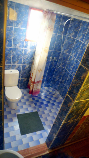 Bathroom 2, Zaratoustra, Al Haouz