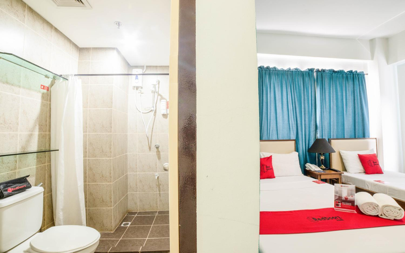 Bathroom 19