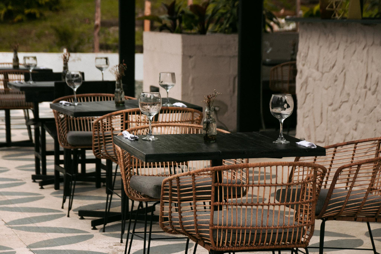 Food & Drinks 5, Porto Marina Hotel, Peñol