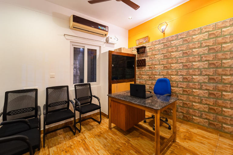 Public Area 4, Teak Leaf Gateway | Swimming Pool | Indoor Games, Viluppuram