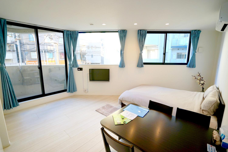Others 5, Court Residence Tokyo Nakano, Nakano City