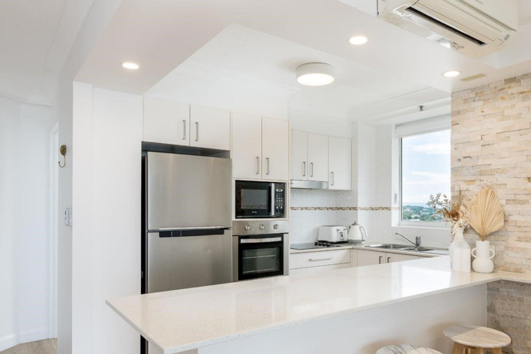 Others 5, Ocean View Coastal Haven in Burleigh, Gold Coast