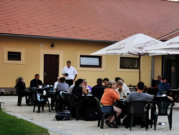 Food & Drinks 4, Penzion na Fare, Trutnov