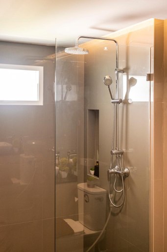 Bathroom 5