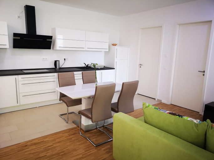 Others 5, Apartment near fair and central City in few min, with garden, Frankfurt am Main