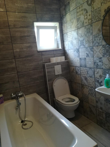 2, Apartmani Radic Rg, Rogoznica