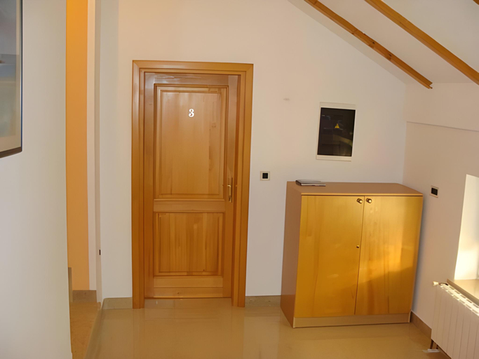 Others 5, Apartman Miramare, Otočac