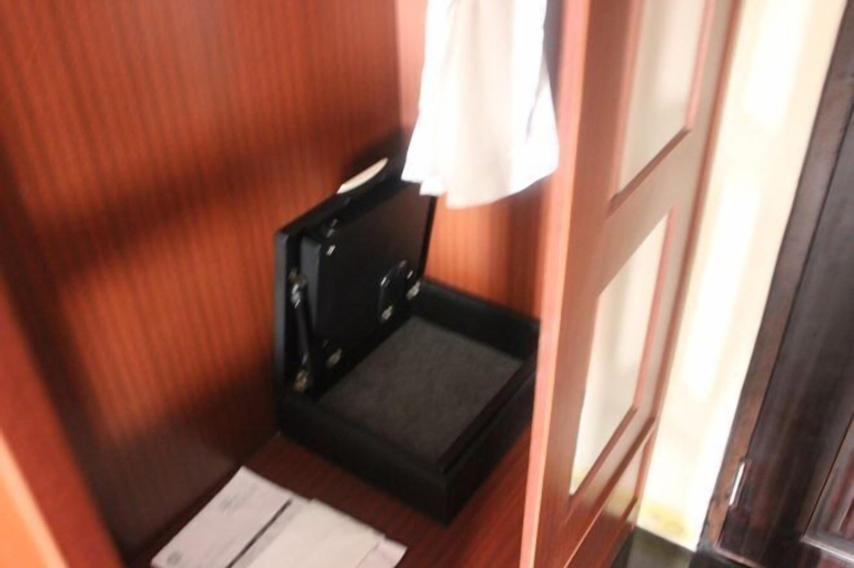 Amenities 6