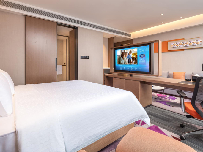 Bedroom 3, Hampton by Hilton Qinhuangdao Jinmeng Bay, Qinhuangdao
