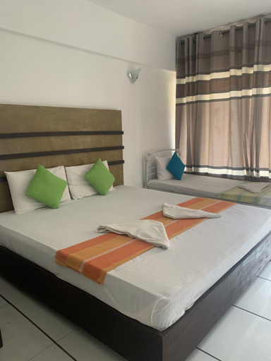 Bedroom 2, 360 Beach Residence, Negombo