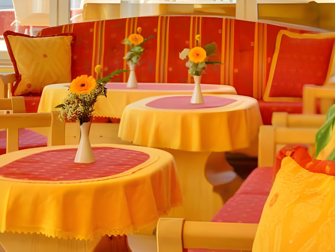 Public Area 4, Alpine Nature Hotel Stoll****, Bolzano