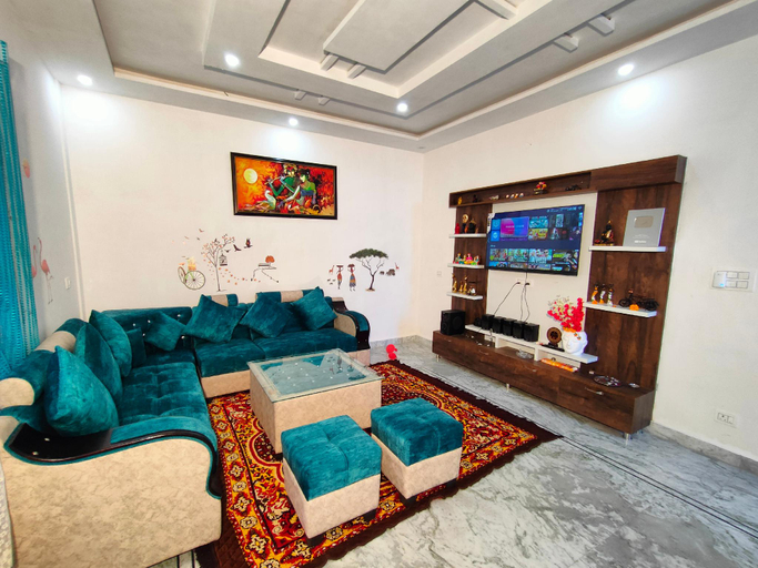 Others 2, Travelodge Homestay, Kangra