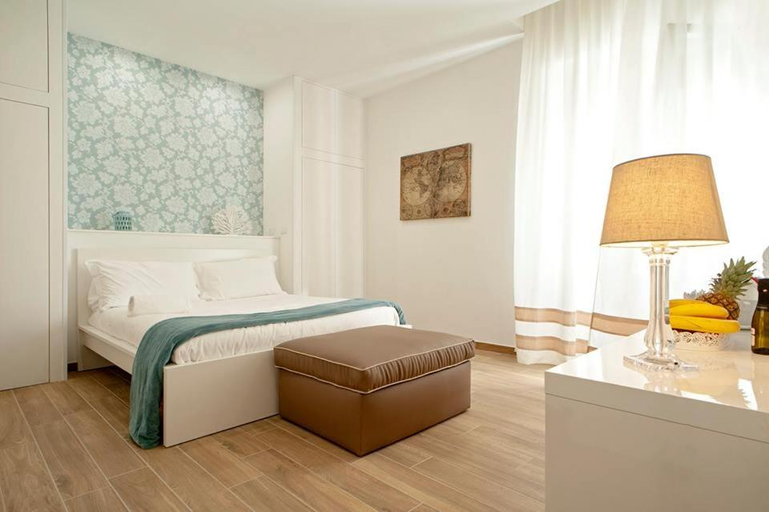 Others 5, Affittacamere My Home, Livorno