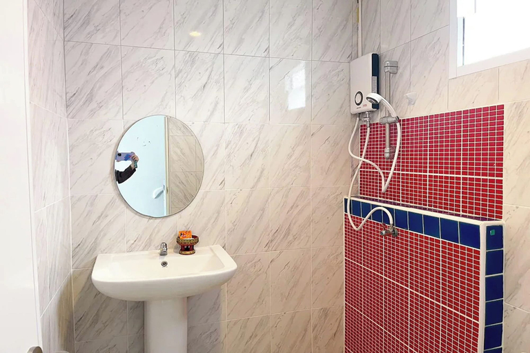Bathroom 3, Pai Tawan Resort Hotel - Pet friendly, Muang Khon Kaen