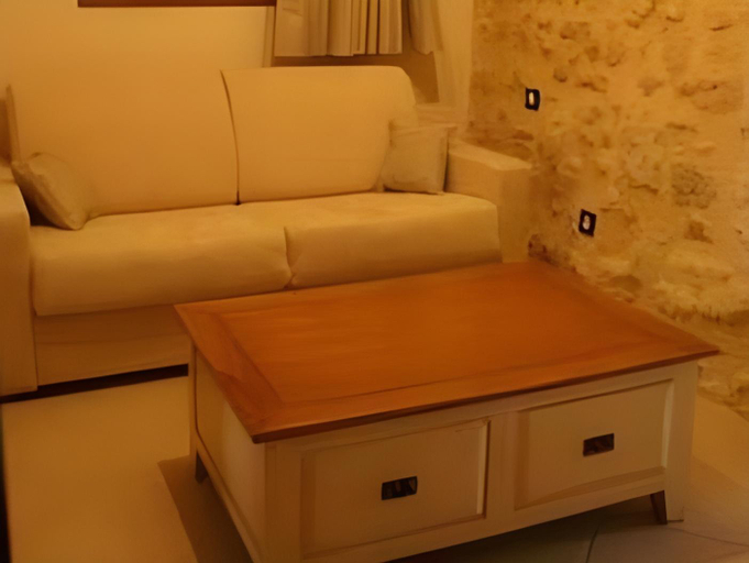 Public Area 2, Logis Hostellerie des Ducs, Lot-et-Garonne