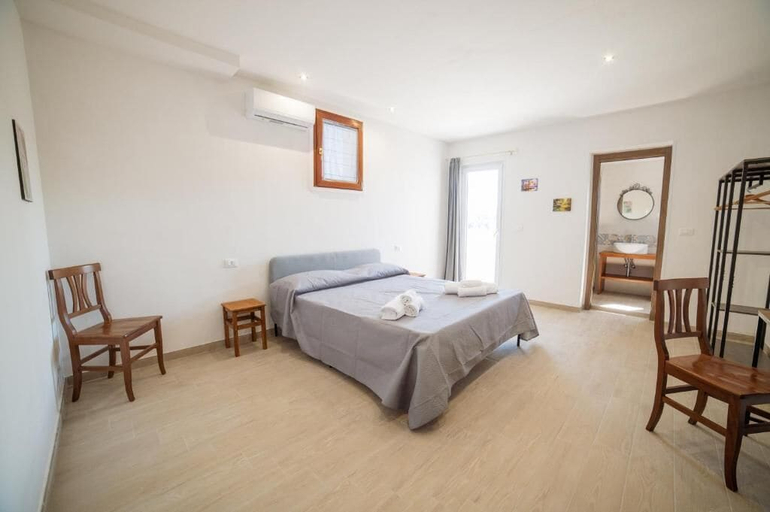 Bedroom 4, Bed&Breakfast Belvedere, Foggia