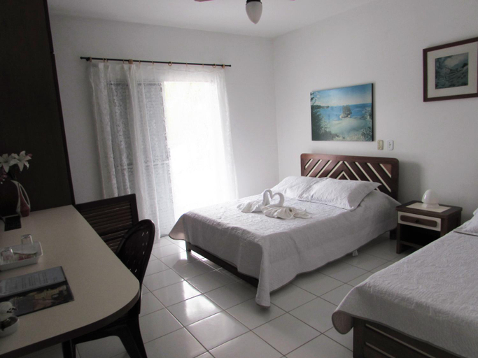 Bedroom 2, Hotel Costa Azul, Cananéia