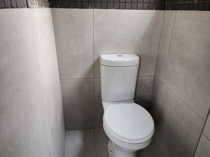Bathroom 2, Sem's Guest Cottage, Ekurhuleni
