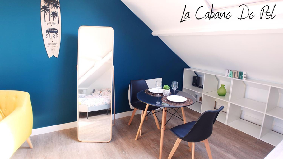 Facilities 5, La Cabane De Pol, Nord