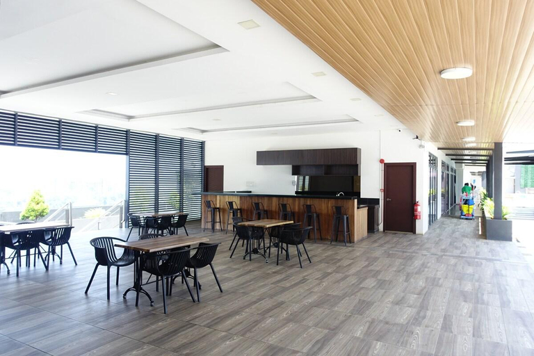 Food & Drinks 4, Kuching City Center Apartments, Kuching