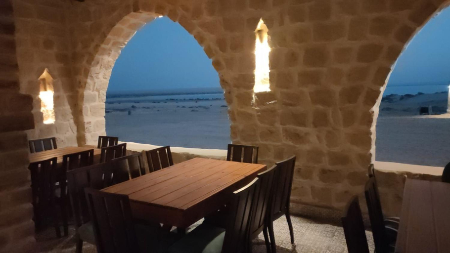 Food & Drinks 3, Tache By The Lake, Unorganized in Al Qahirah