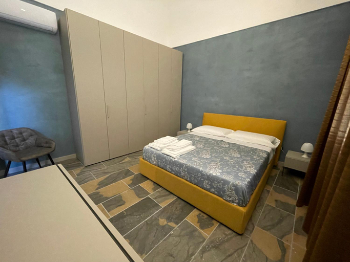 Others 4, Casa Vacanze Gramsci, Trapani
