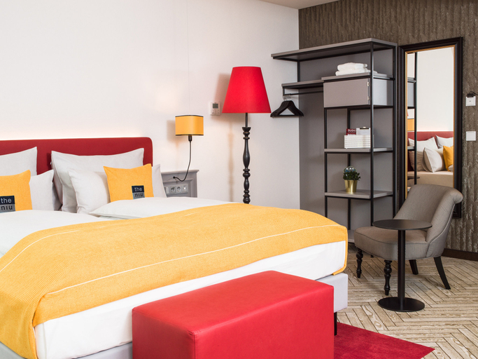 Bedroom 3, Holiday Inn - the niu, FRANZ VIENNA by IHG, Wien