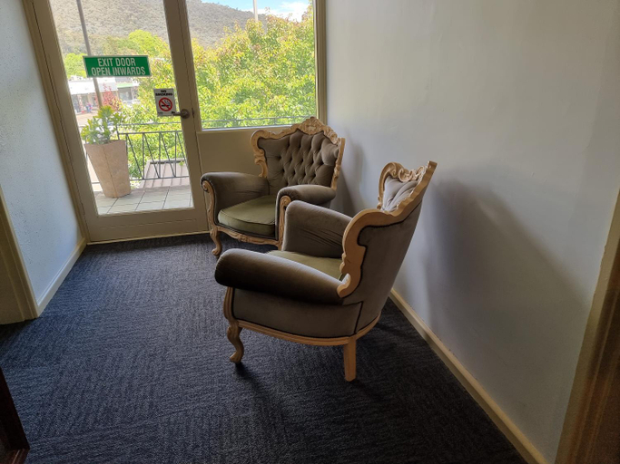 Others 5, Myrtleford Hotel, Alpine- West