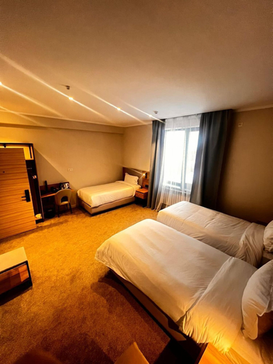 Bedroom 2, Oimohotel, Ak-Suu