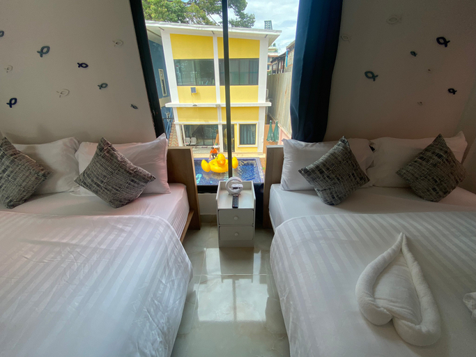 Talay Pool Villa Pattaya - Tap to explore photos