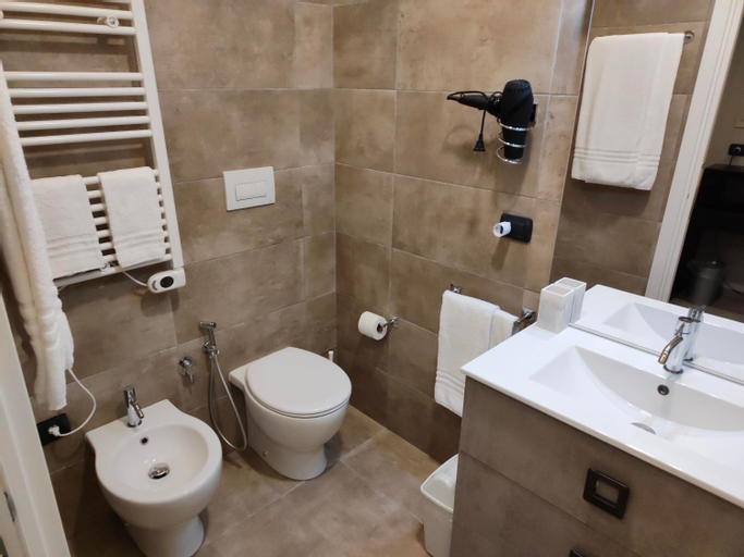 Bedroom 4, Suite Central Station, Milano