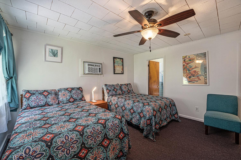 Bedroom 3, Jensen's RV Park and Motel, Allegan