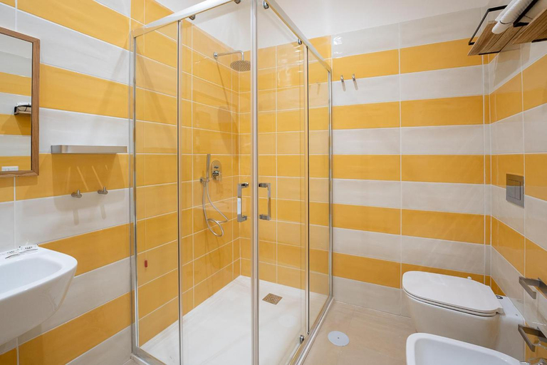 Others 2, Medina H. LifeStyle Historical Area, by ClaPa Group Dislocated Hospitality, Napoli