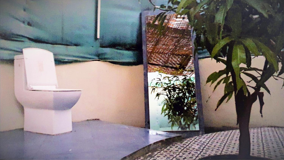 Bathroom 3, Aranyagiri Countryside Resort, Near Pune, Ahmadnagar