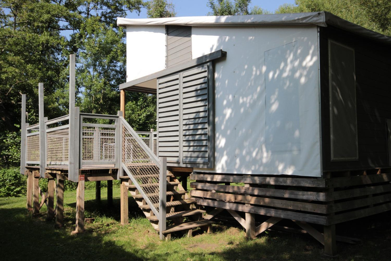 Exterior 2