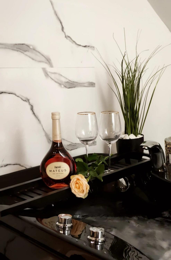 Amenities 10