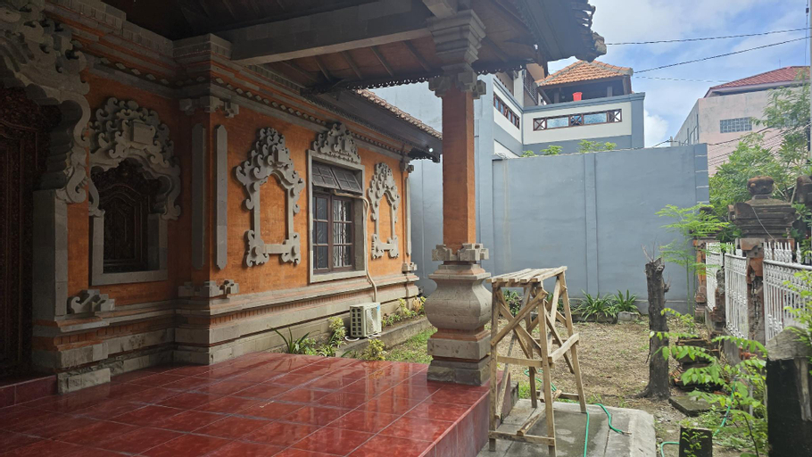 Ayo BoBo (Bunk Bed - Male Only), Denpasar