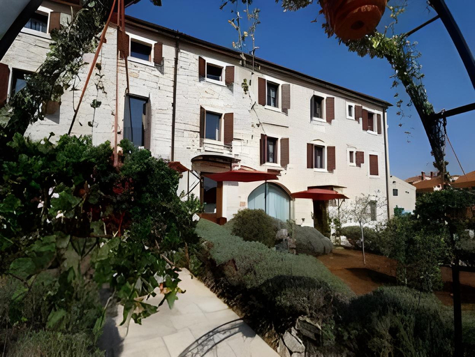 Others 3, Casa Romantica La Parenzana, Buje