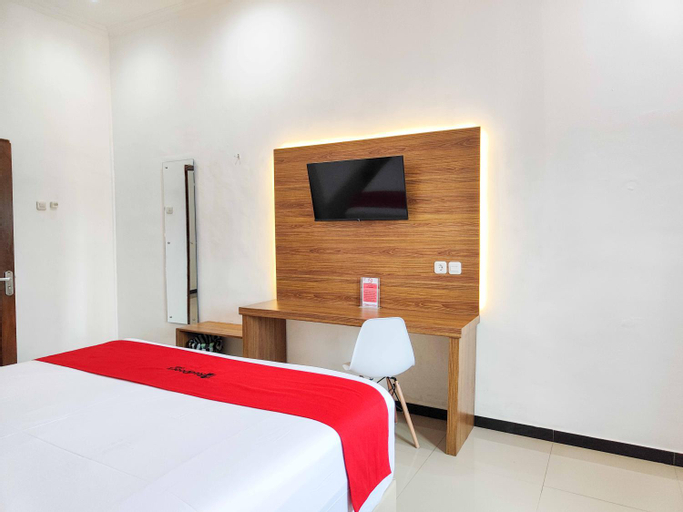 Bedroom 12