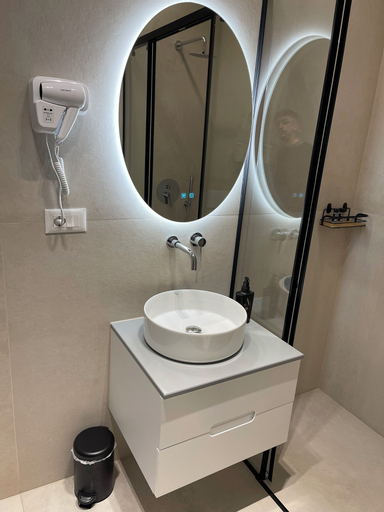 Bathroom 5