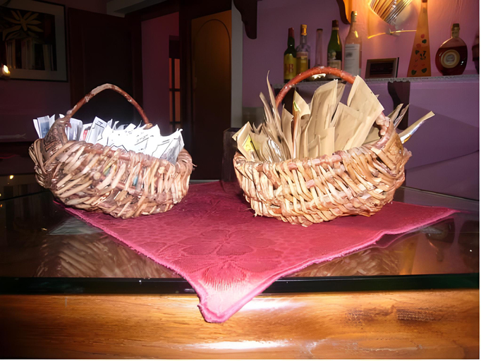 Food & Drinks 3, La Maison Du Bon Megnadzo, Aosta