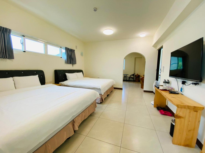 Bedroom 12