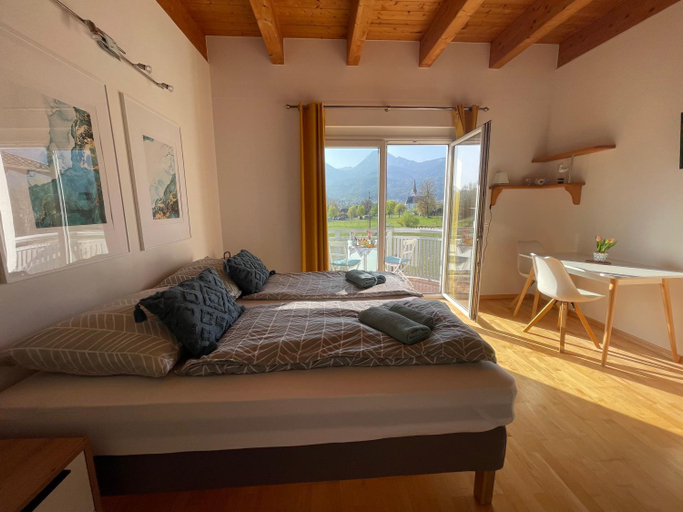 Bedroom 10