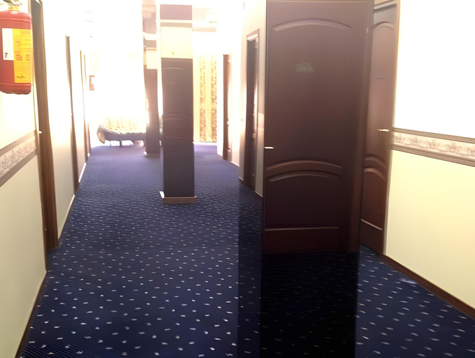Others 5, Hotel Valle Verde, Catania