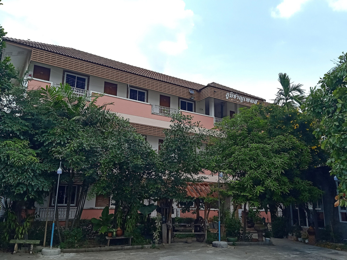 Exterior & Views 5, Phumchan Place Hotel, Muang Phayao
