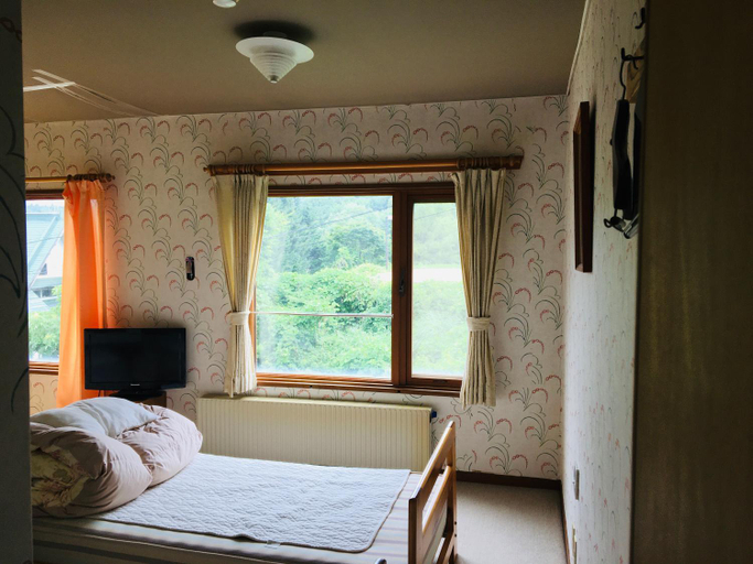 Bedroom 4, Hotel Radish House, Semboku