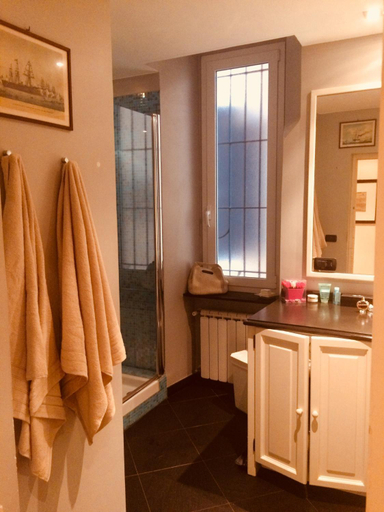 Bathroom 3, Bed&Breakfast Edel, Genova