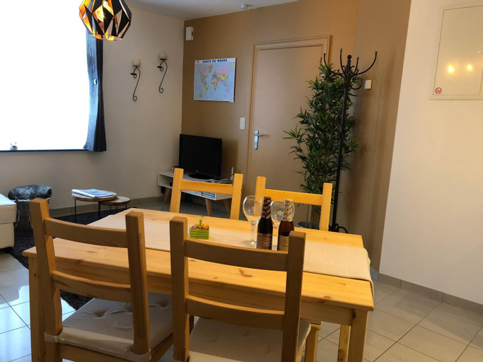 Dining Room 11