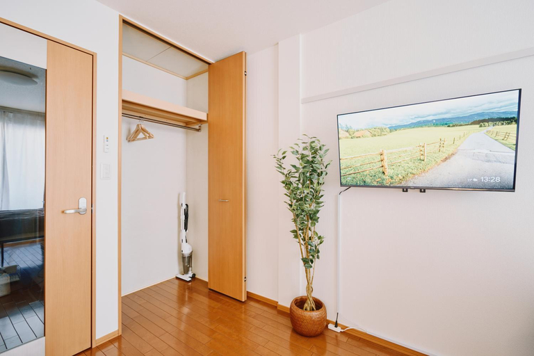 Others 4, Evergreen Apartment Hotel